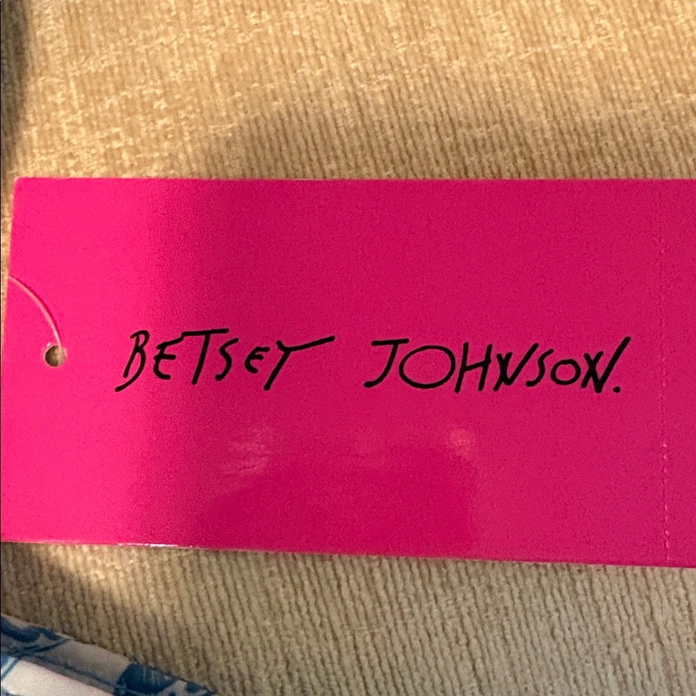 Betsey Johnson Blue Food Print Insulated Tote. - Picture 7 of 11